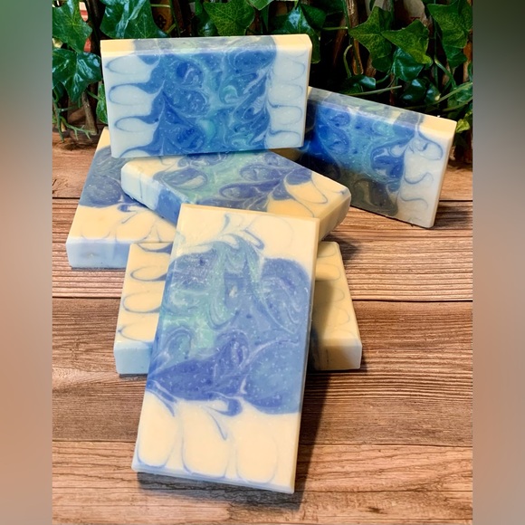 Hand Crafted Artisan Soap with Oatmeal in an Ocean Pattern (One) - Picture 5 of 9